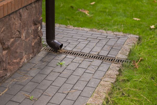 Gutter Drain Maintenance in Yuba City